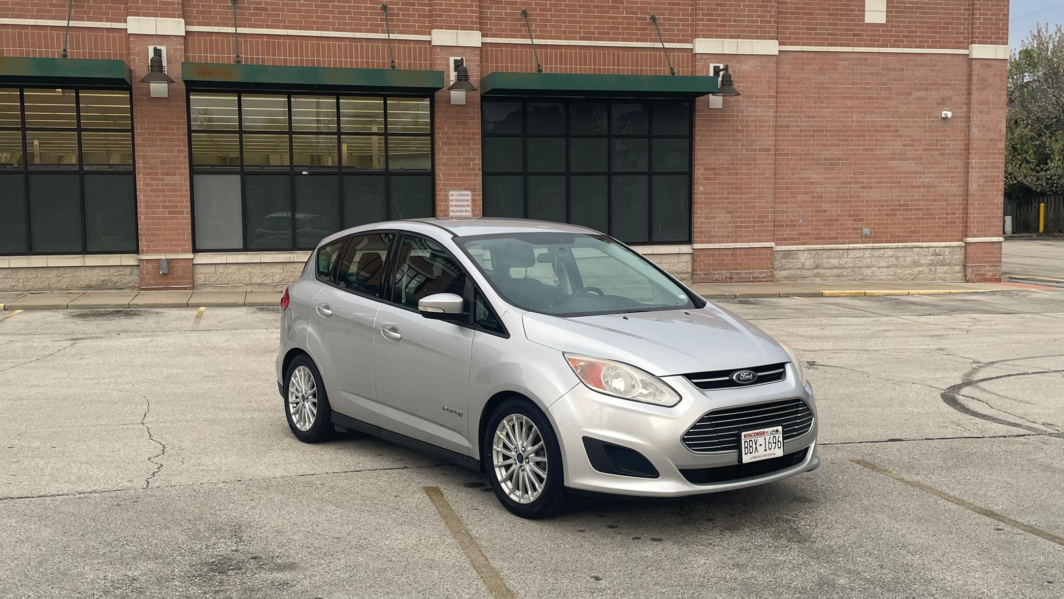 Ford C-Max Hybrid 2016 in 