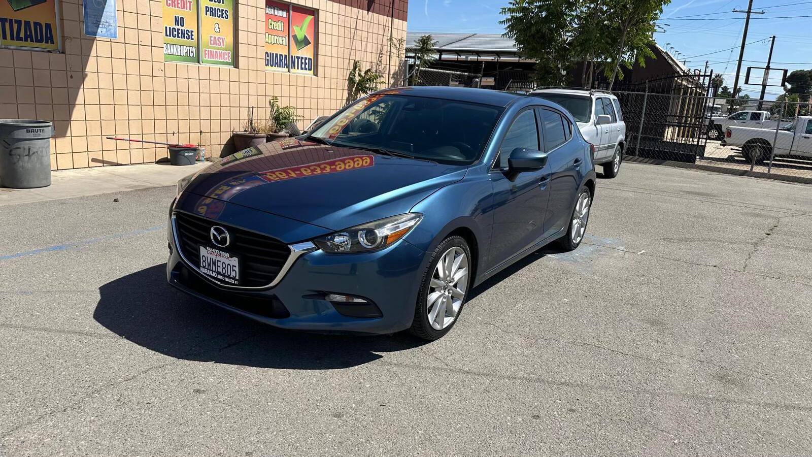 Mazda Mazda3 2017 in 