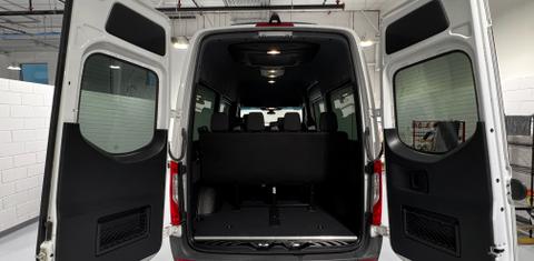 Mercedes-Benz Sprinter 2024