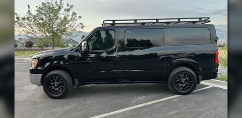 Nissan NV 2017