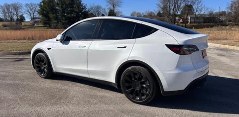 Tesla Model Y 2021