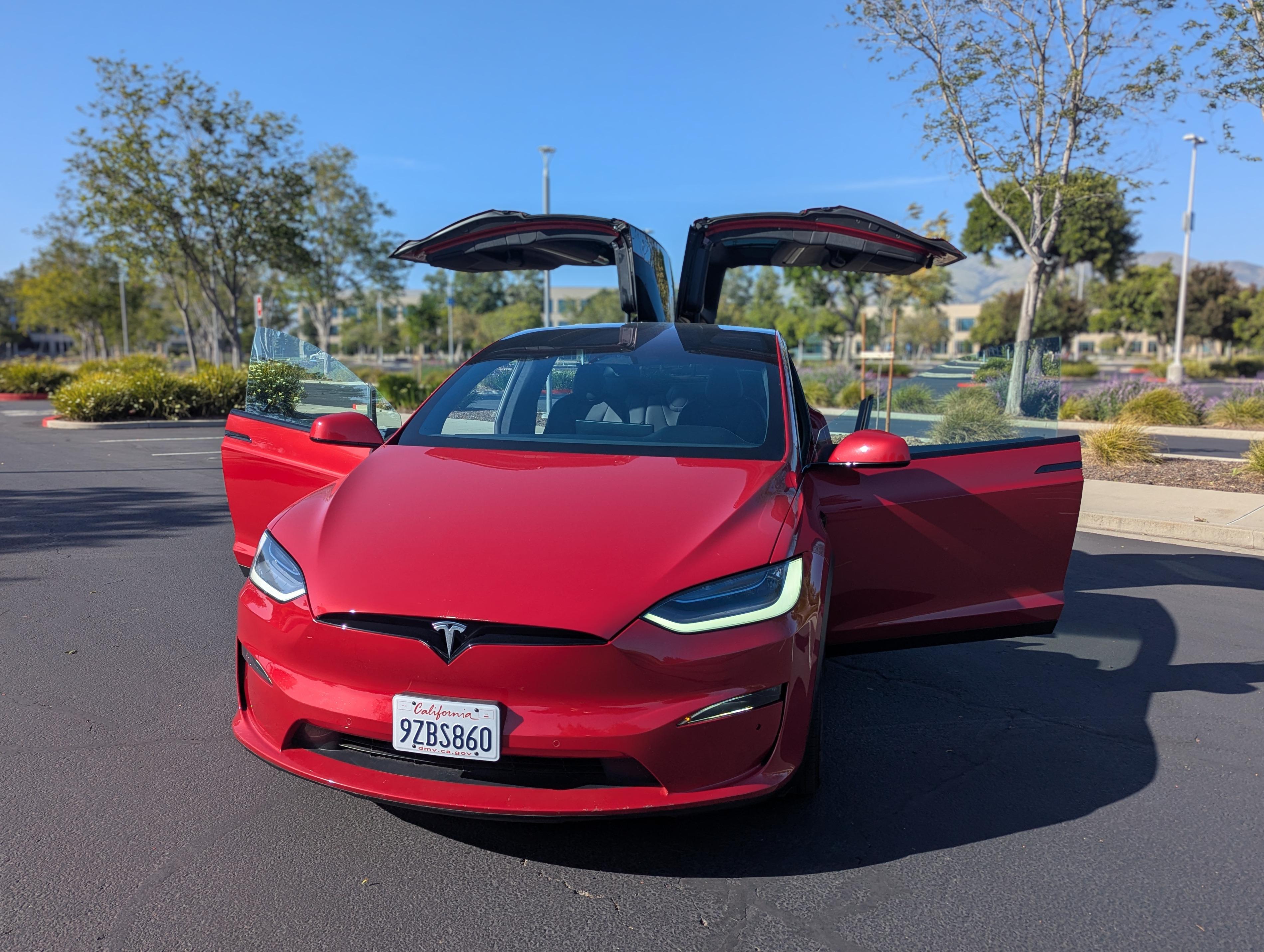 Tesla Model X 2023 in 