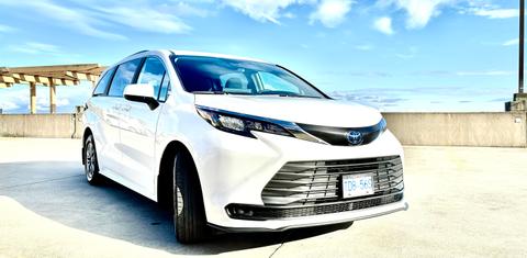 Toyota Sienna 2025