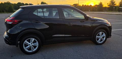 Nissan Kicks Play 2025