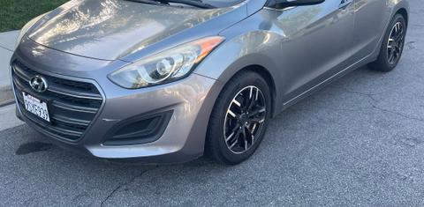 Hyundai Elantra GT 2017