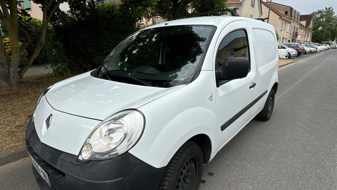 Renault KANGOO EXPRESS II 2011 à Cergy