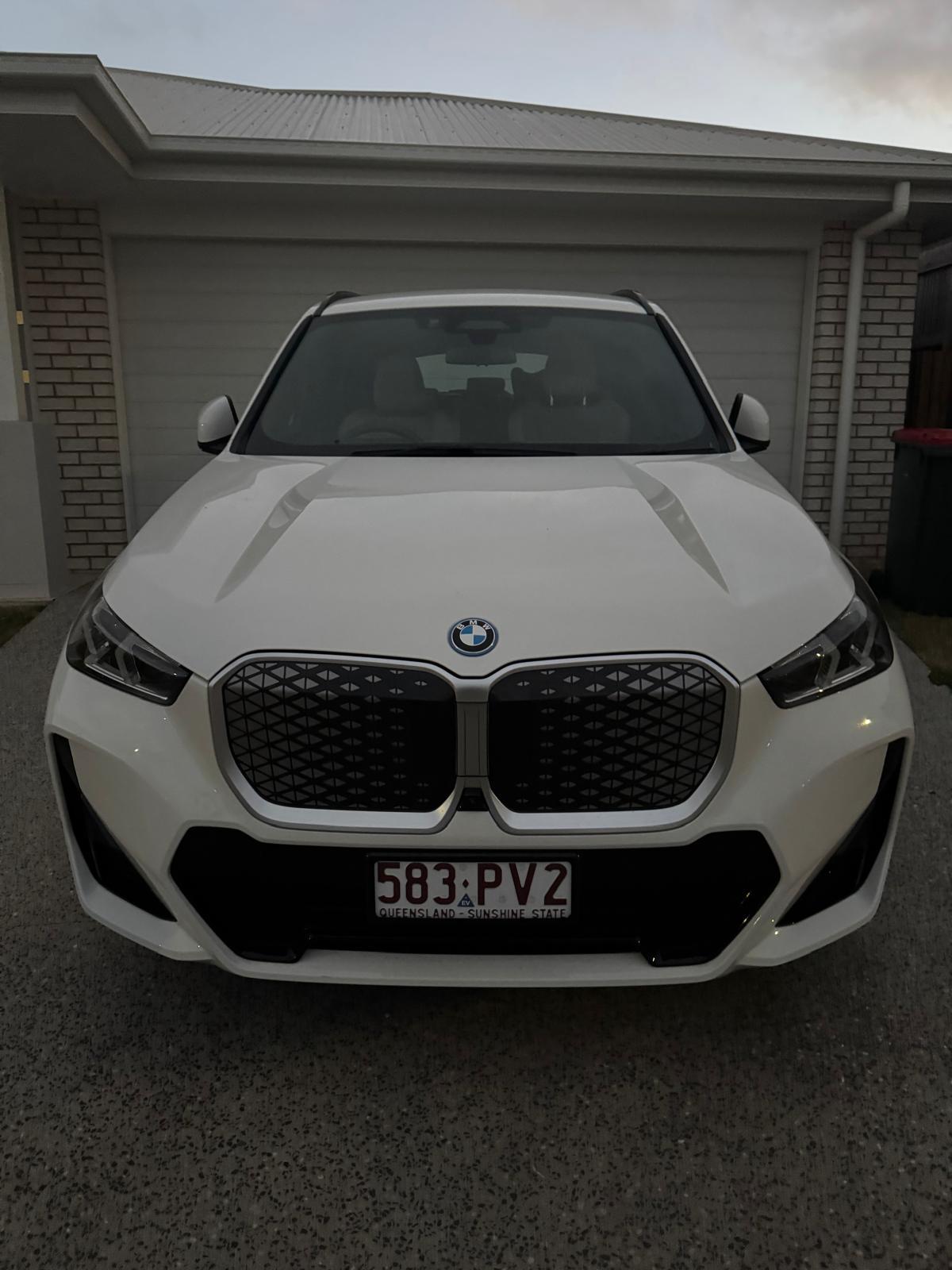 BMW iX1 2024 in Taringa