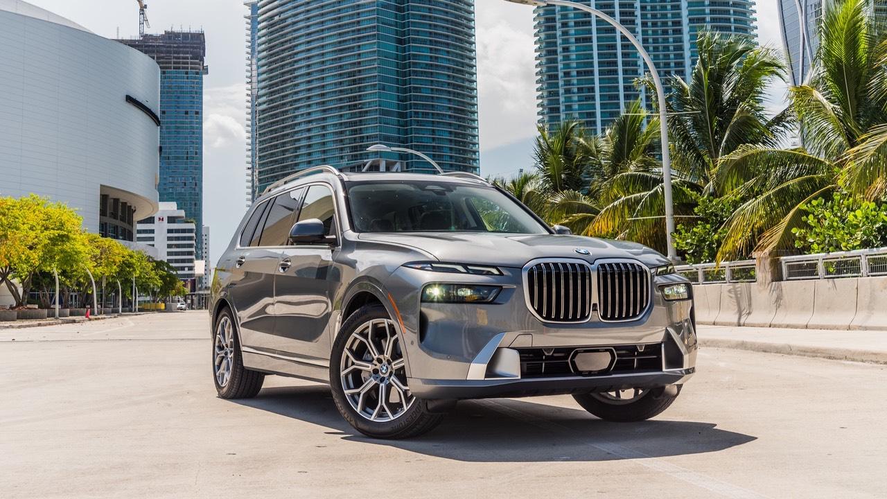 BMW X7 2024 in 