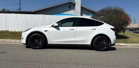 Tesla Model Y 2022