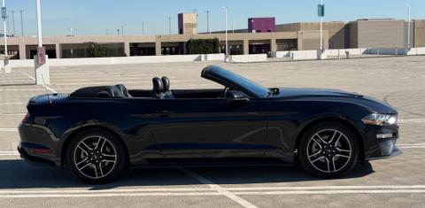 Ford Mustang 2022