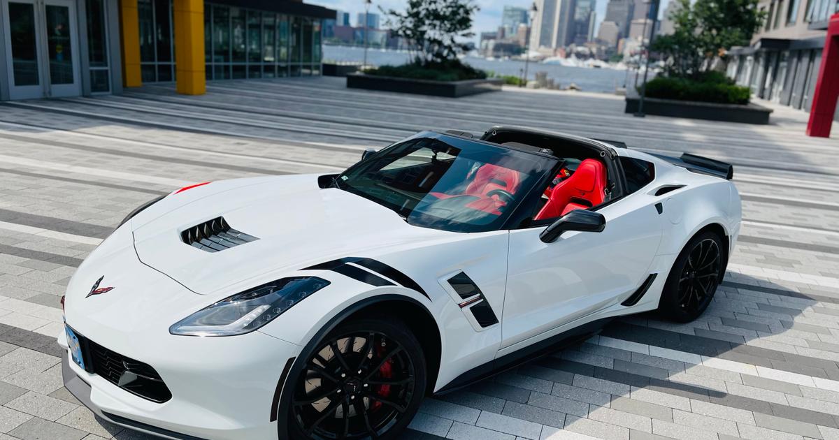 Chevrolet Corvette 2019 rental in Reno, NV by JAY R. Turo