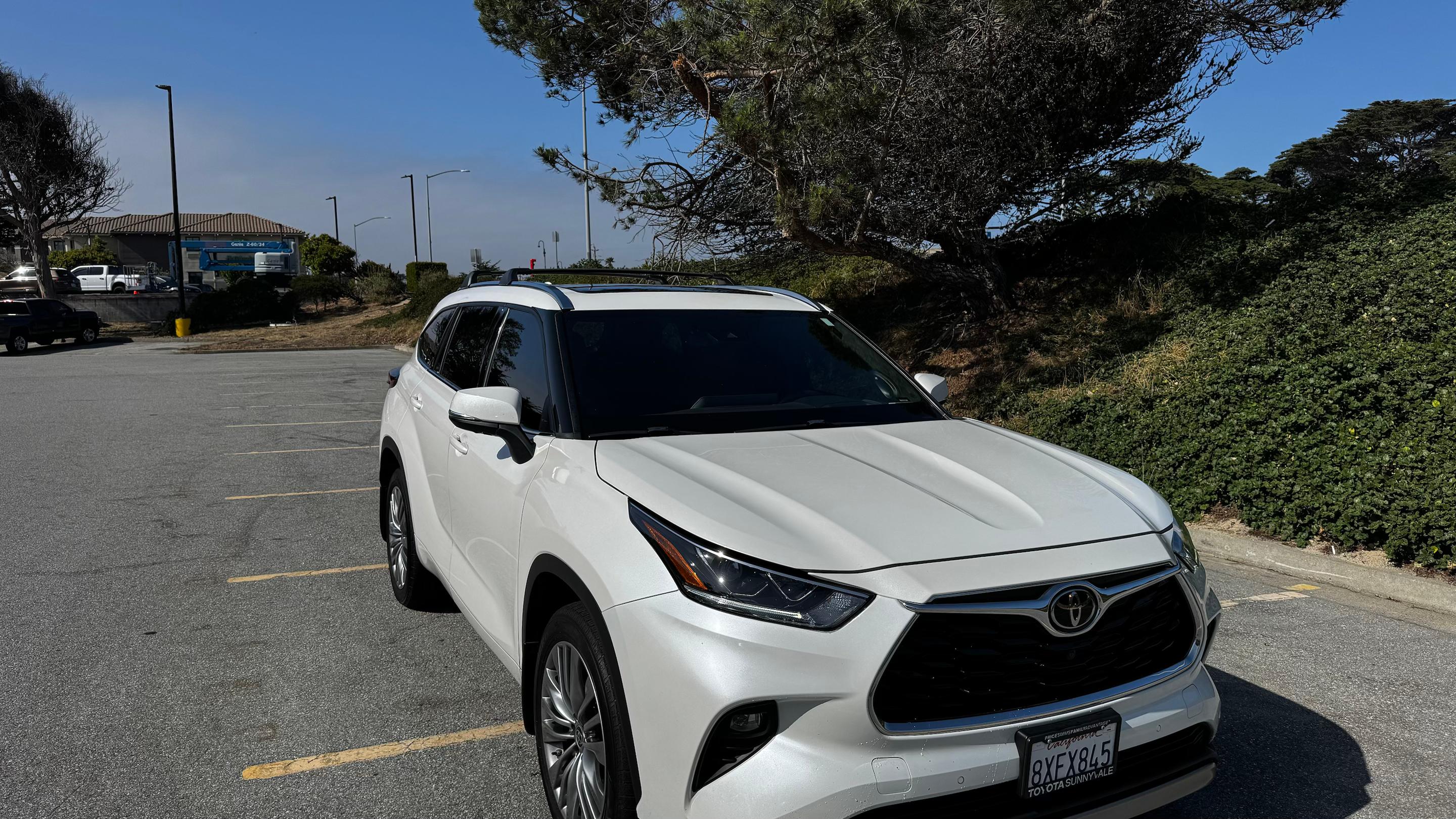 Toyota Highlander 2021 in Marina, CA