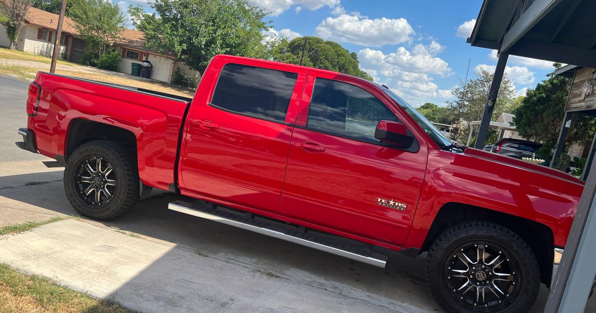 Chevrolet Silverado 1500 2017 rental in San Antonio, TX by Lillie A. Turo