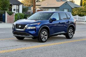 Nissan Rogue car