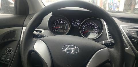 Hyundai Elantra 2016