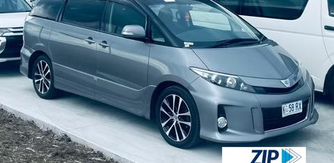 Toyota TARAGO 2013