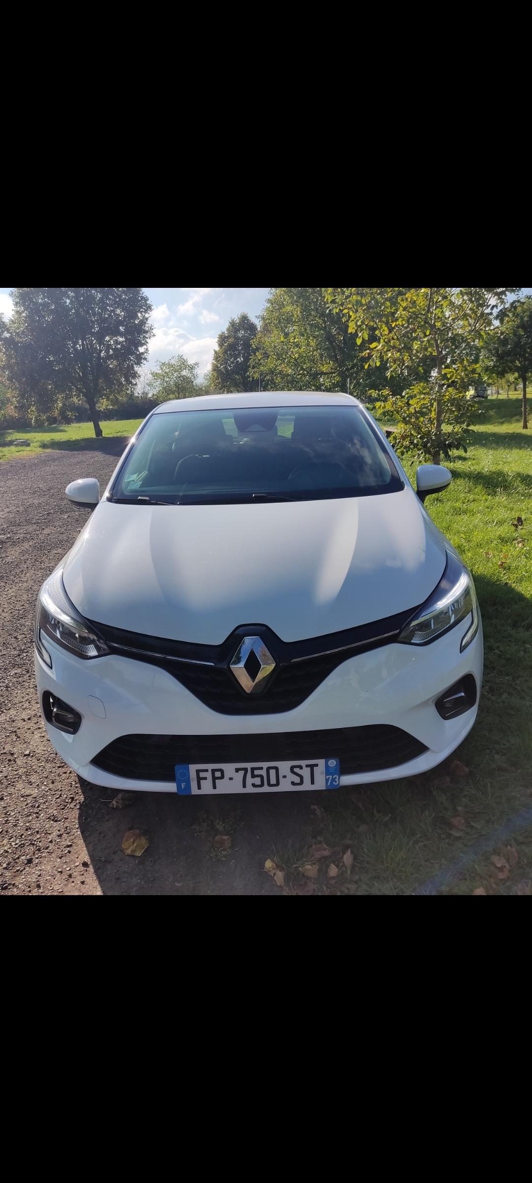 Renault CLIO V SOCIETE 2020 à Clermont-Ferrand