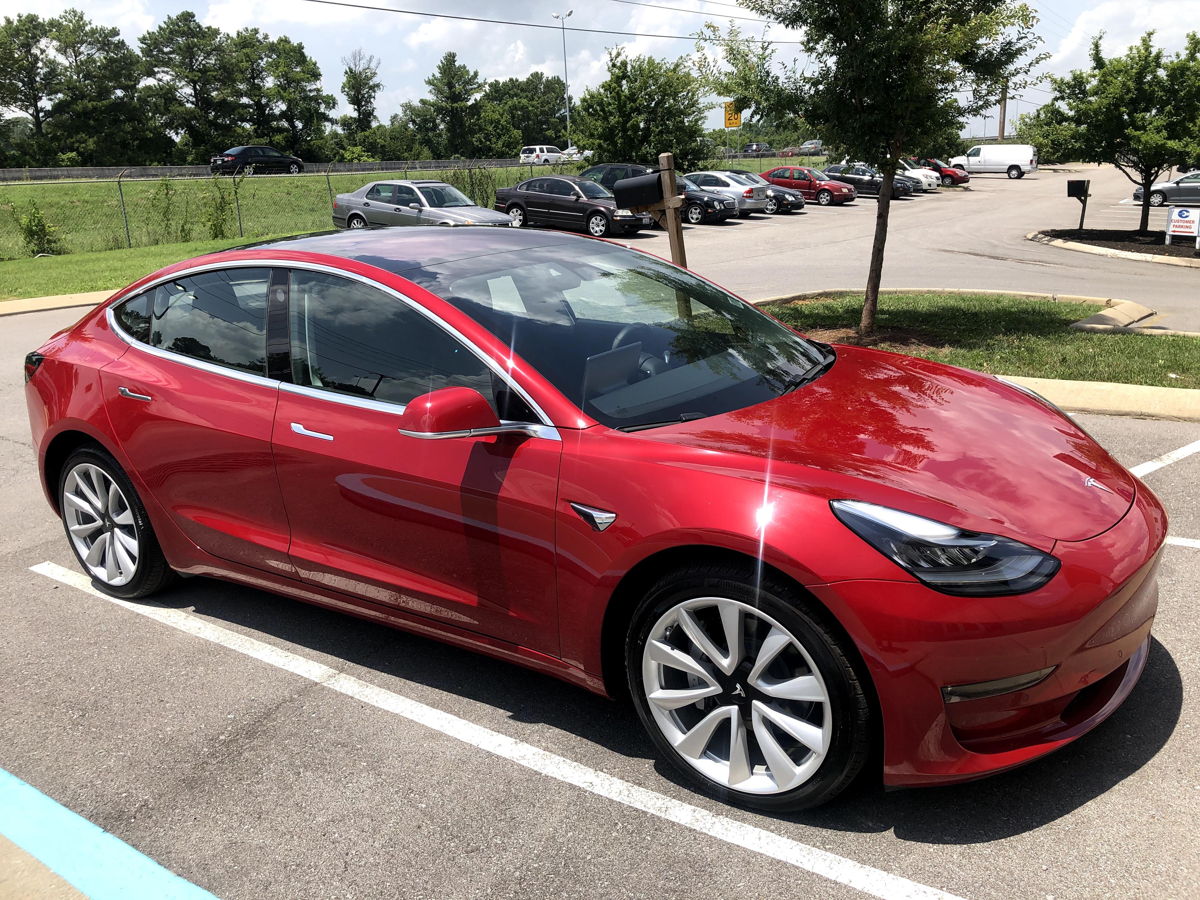 Tesla Model 3 2018 in Memphis, TN