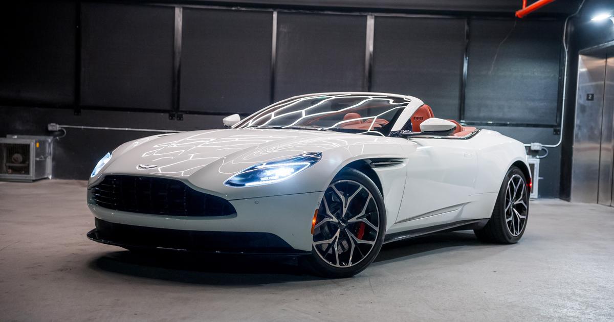 Aston Martin DB11 2019 rental in Hollywood, FL by Natalia Z. Turo