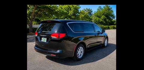Chrysler Pacifica 2017