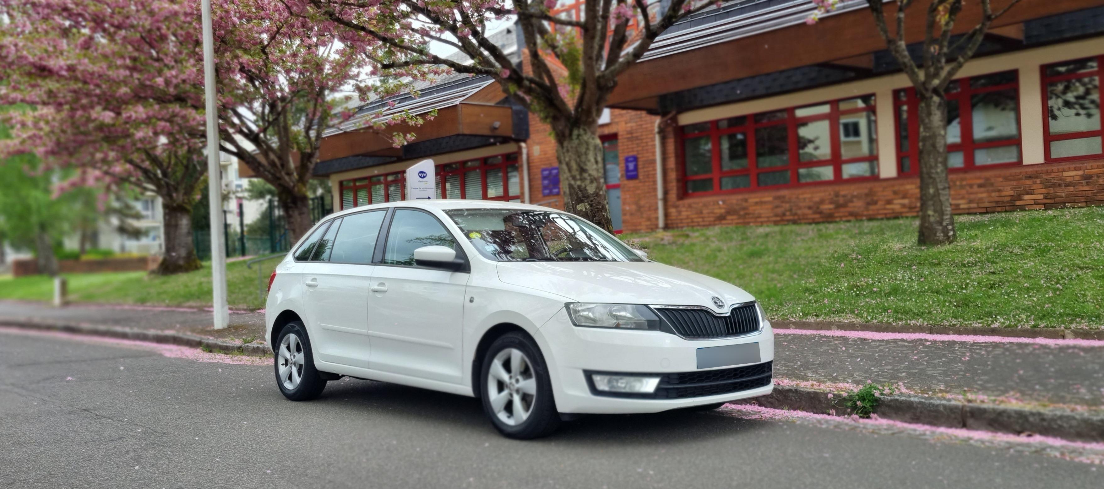 Skoda RAPID SPACEBACK 2014 à Rezé