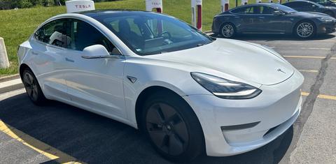 Tesla Model 3 2020
