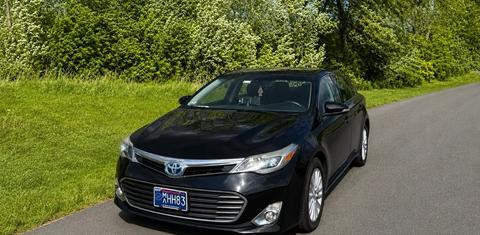 Toyota Avalon Hybrid 2014