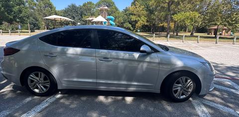Hyundai Elantra 2019