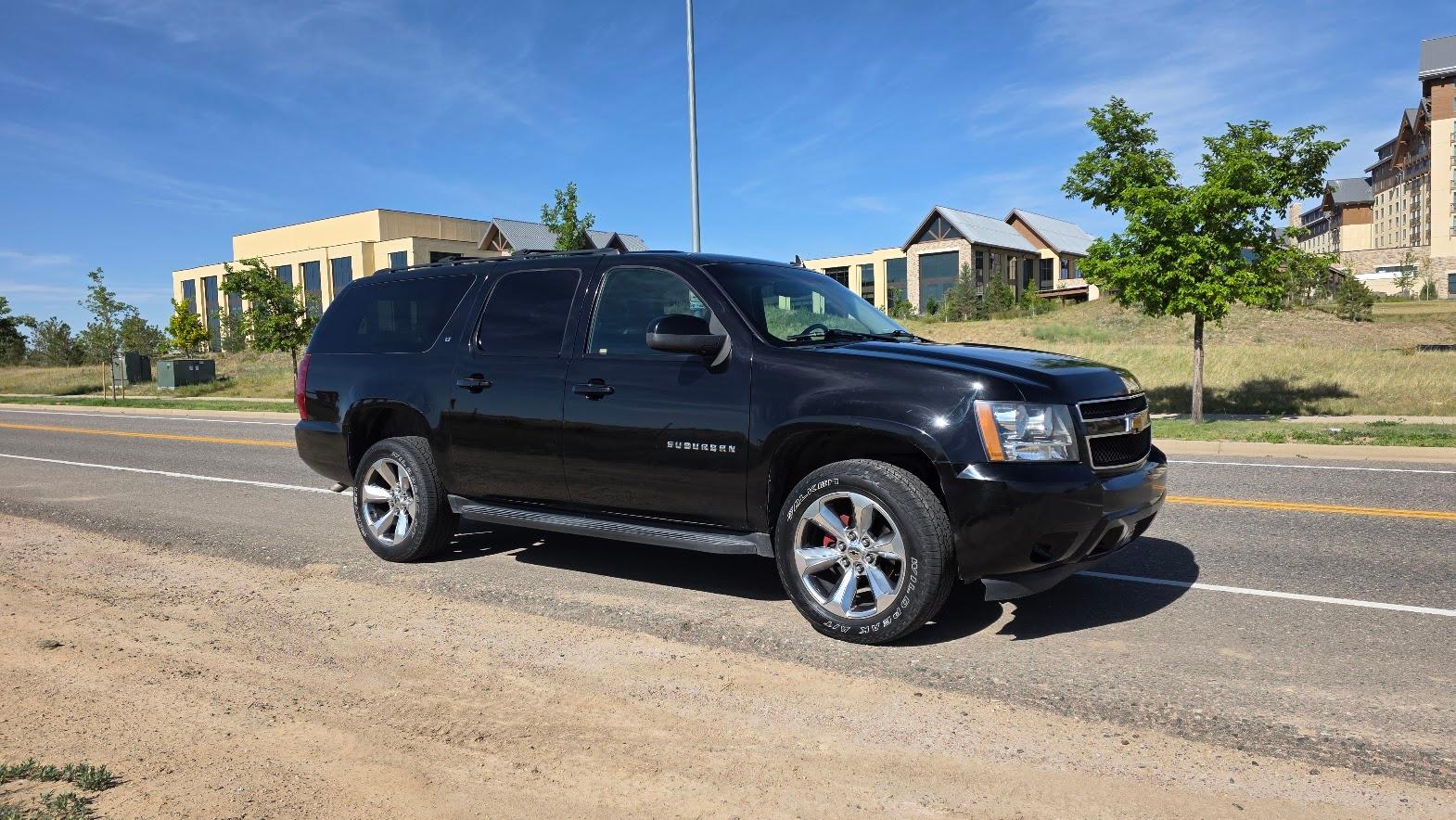 Chevrolet Suburban 2014 in Englewood, CO