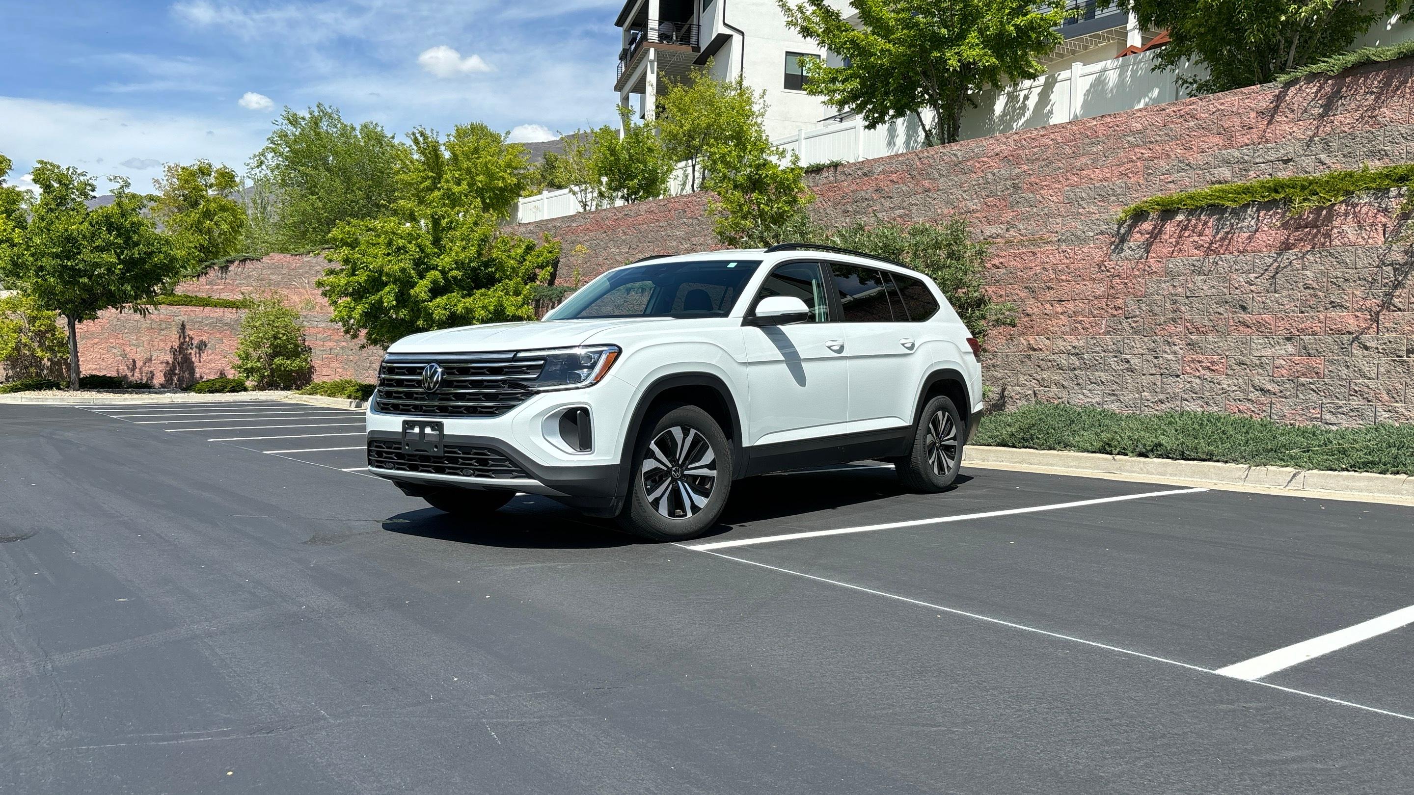 Volkswagen Atlas 2024 in Lake Point, UT