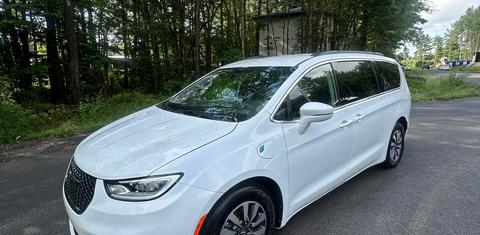 Chrysler Pacifica 2021