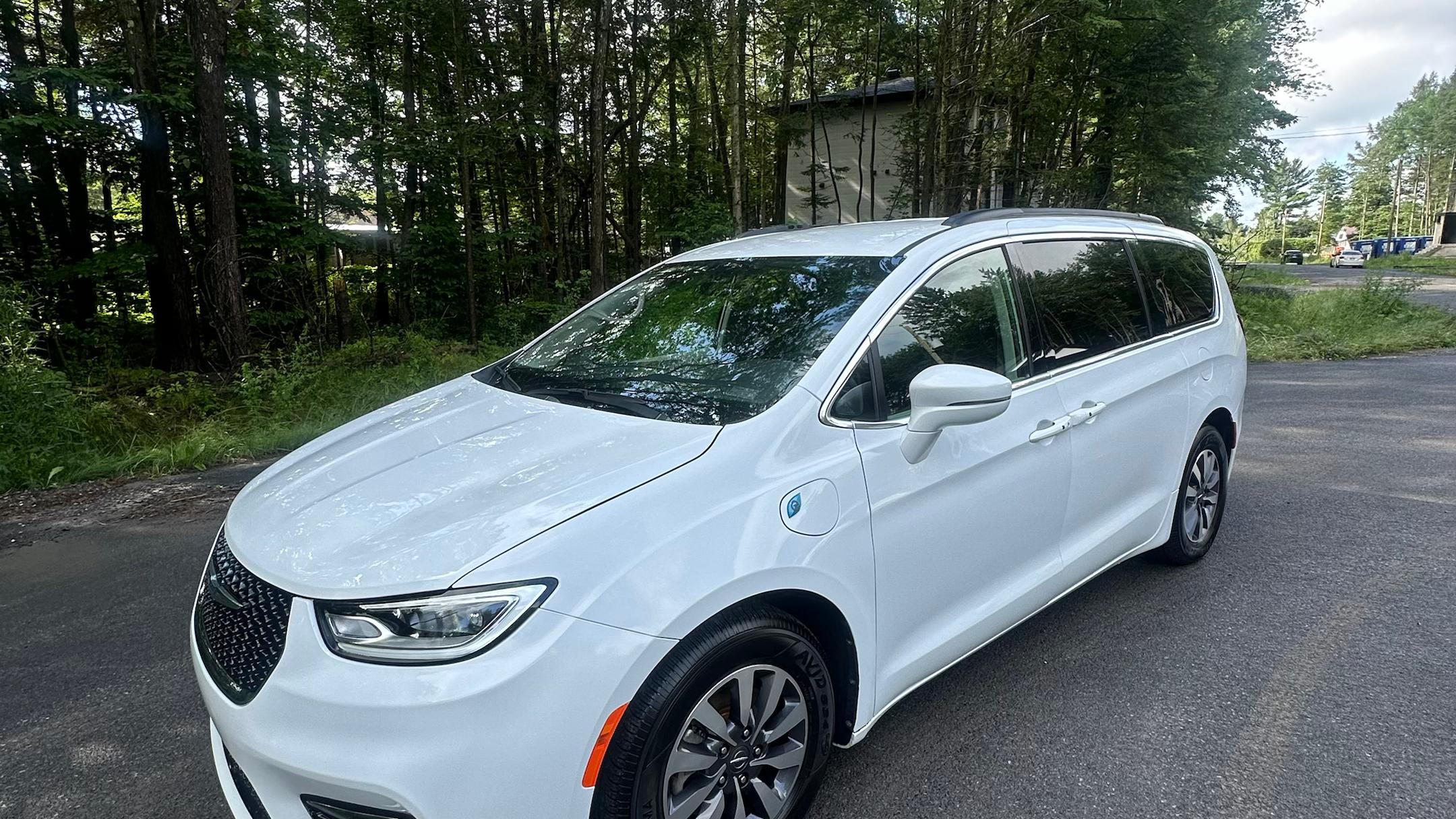 Chrysler Pacifica 2021 à Mascouche, QC