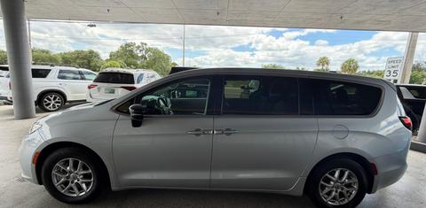 Chrysler Pacifica 2024
