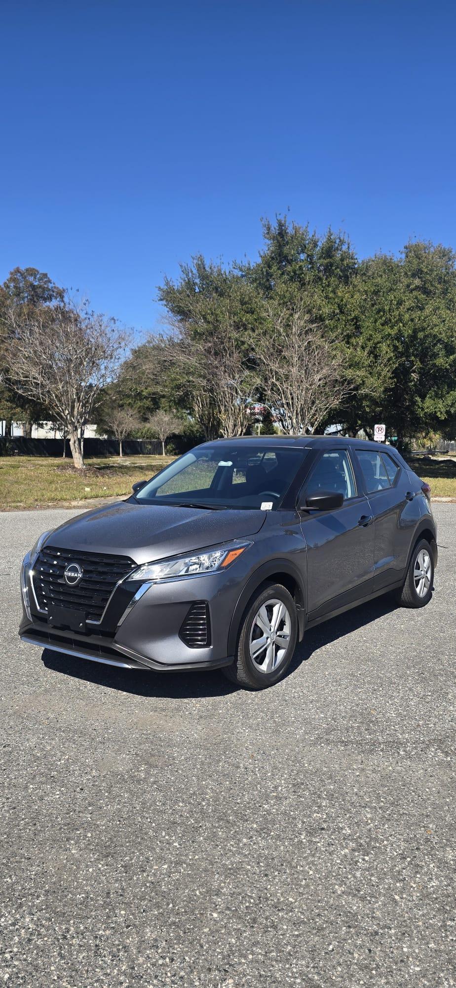 Nissan Kicks Play 2025 in 