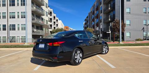 Nissan Altima 2025
