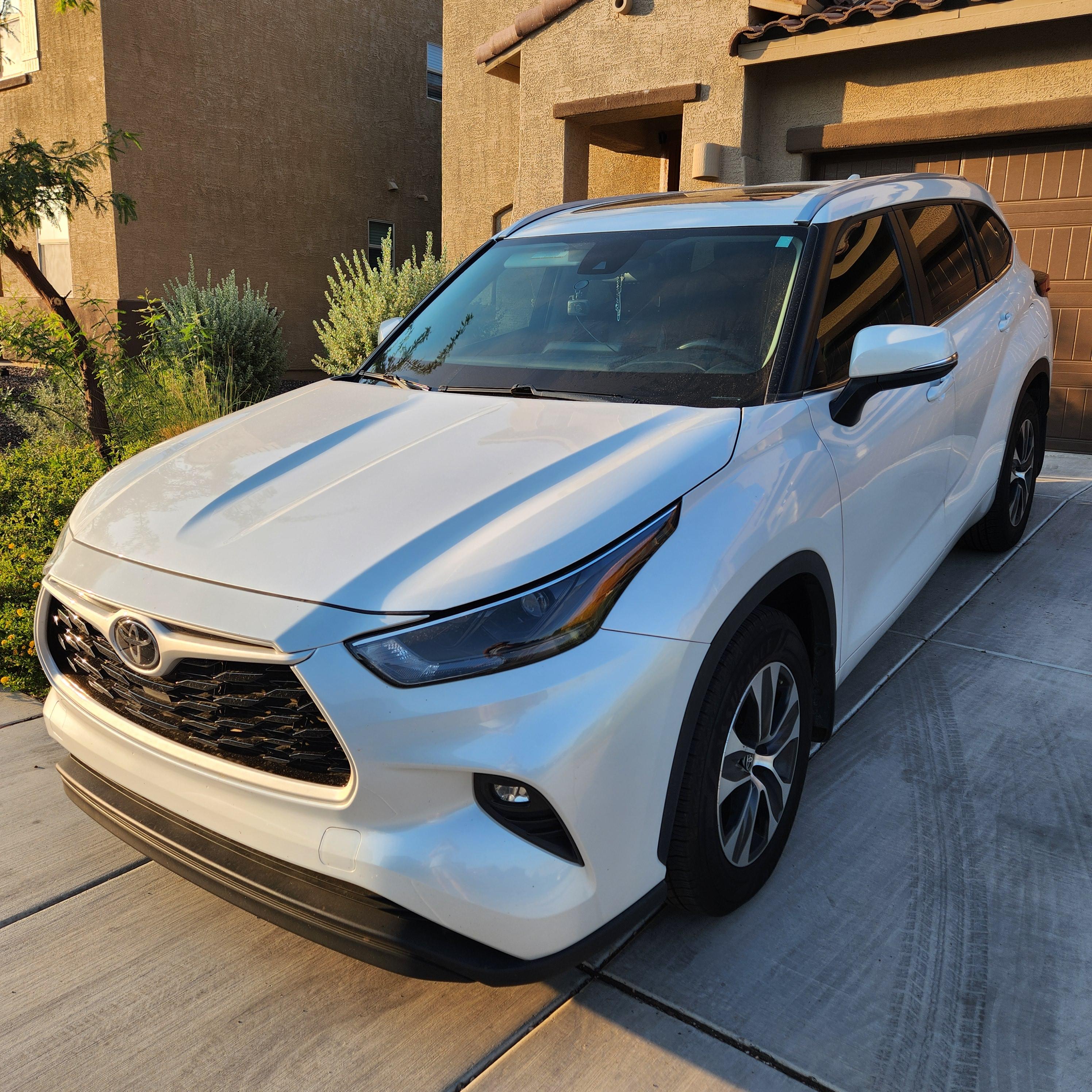 Toyota Highlander 2024 in Tucson, AZ