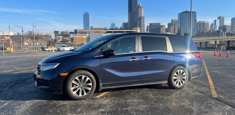 Honda Odyssey 2021 rental in Chicago, IL by Lynn R. | Turo