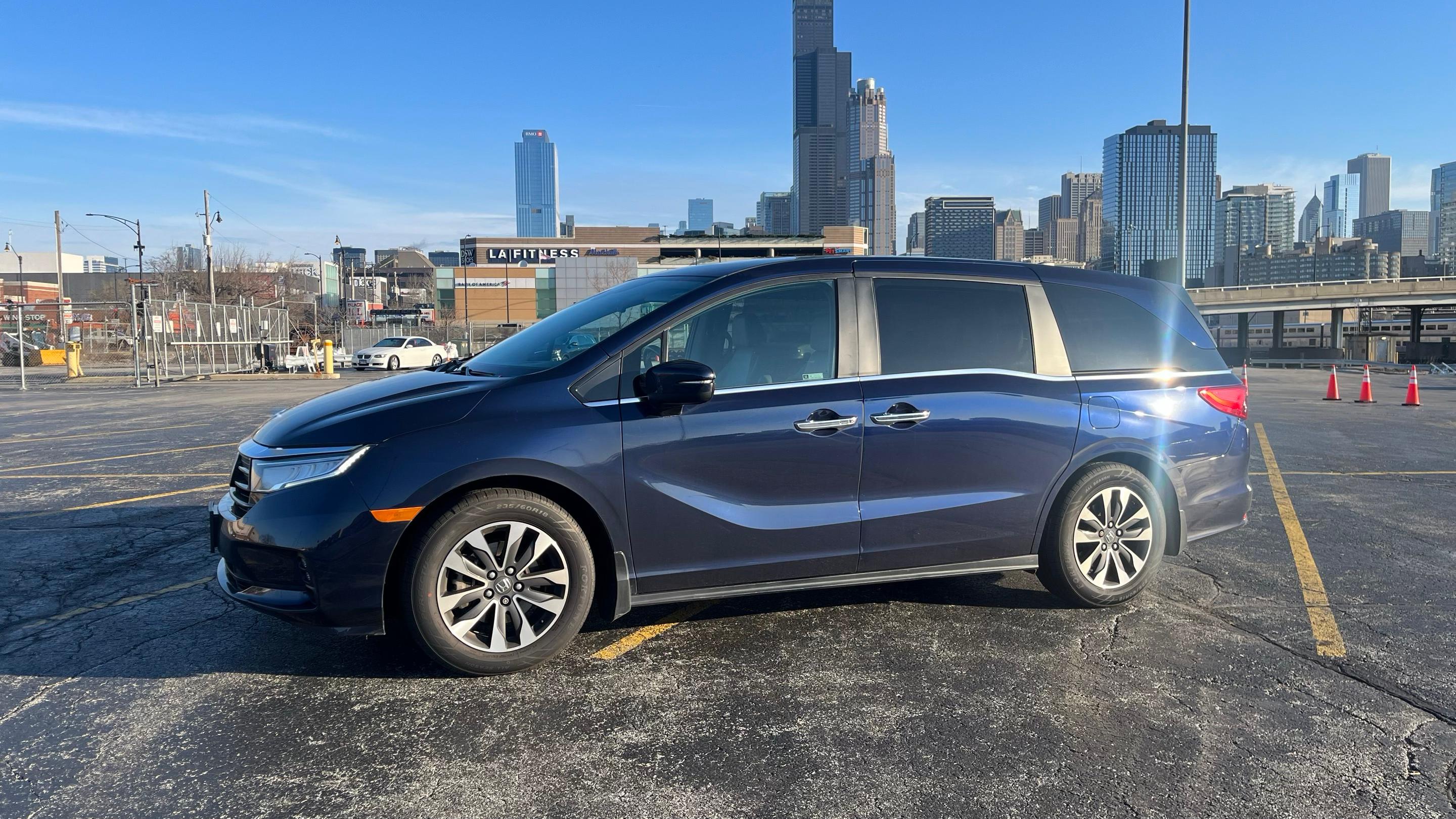 Honda Odyssey 2021 rental in Chicago, IL by Lynn R. | Turo
