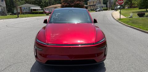 Tesla Model Y 2026