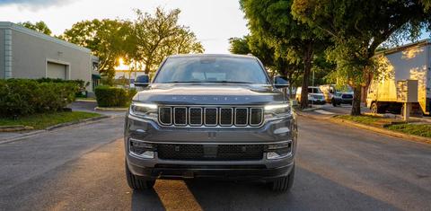 Jeep Wagoneer 2024