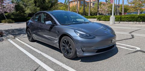 Tesla Model 3 2022