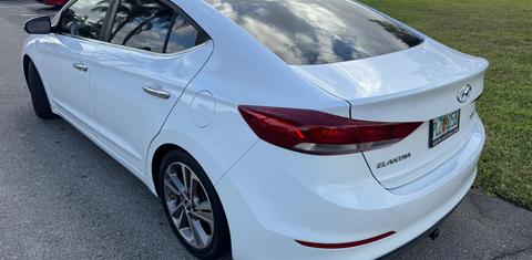 Hyundai Elantra 2017