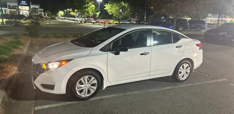 Nissan Versa 2024