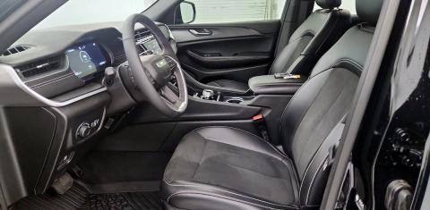 Jeep Grand Cherokee 2025
