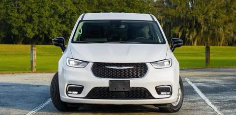 Chrysler Pacifica 2023