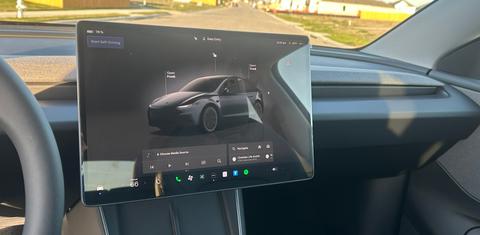 Tesla Model Y 2026