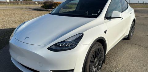 Tesla Model Y 2023