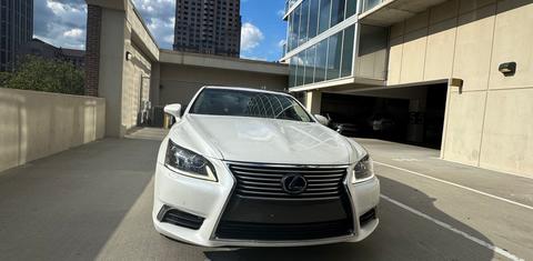 Lexus LS 2015