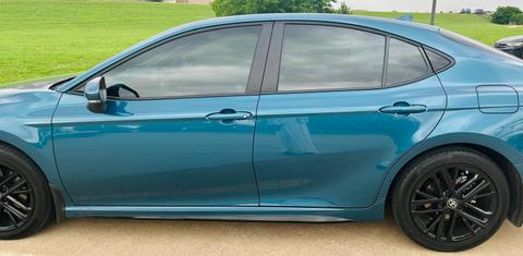 Toyota Camry Hybrid 2026