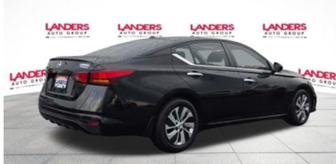Nissan Altima 2020